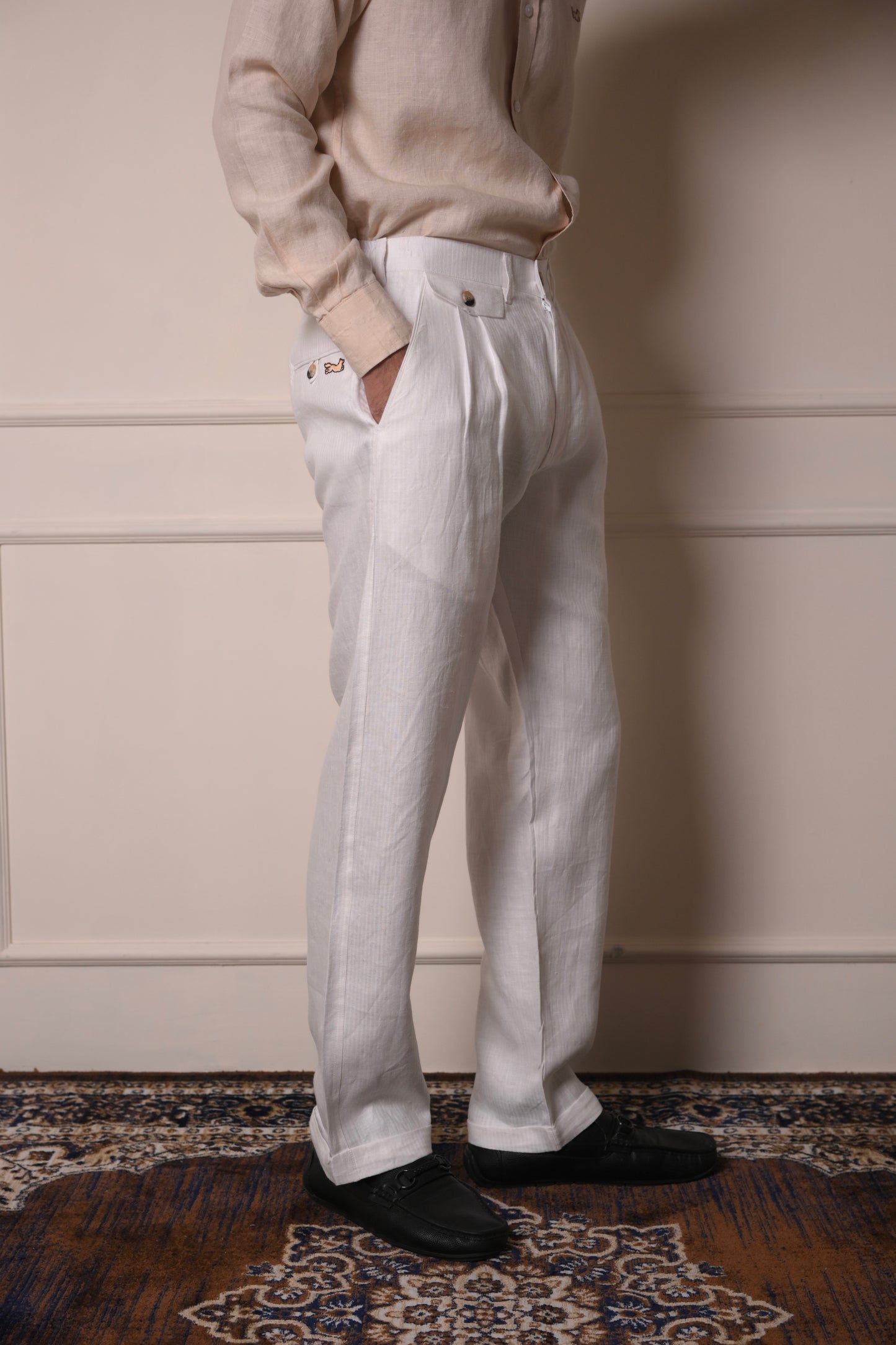 Pleated White Hemp Trouser